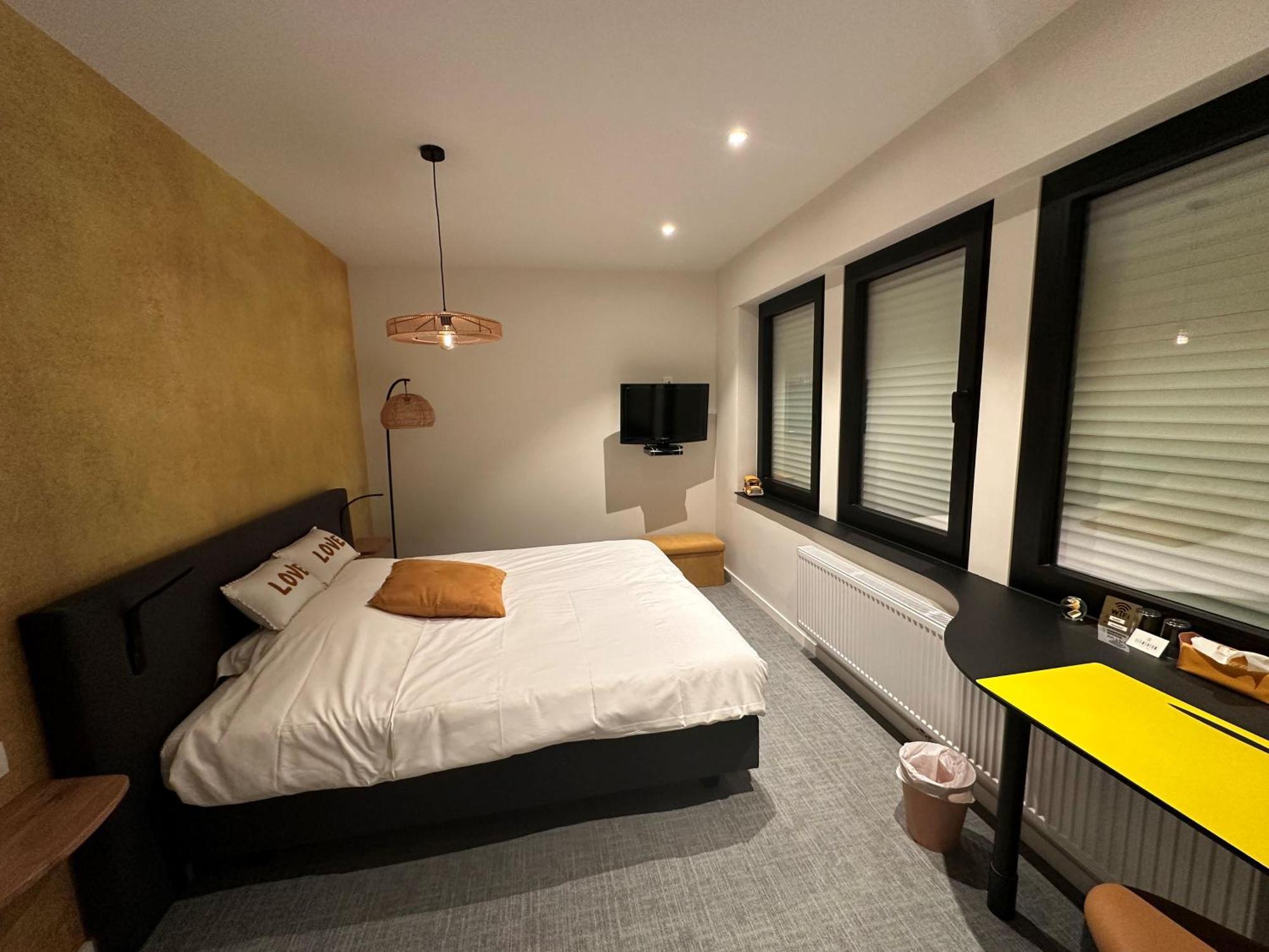 Hotel - B&B Elementum Kortrijk Eksteriør billede